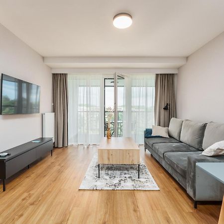 Akces Apartamenty Kasprowicza 20C- Basen, Sauny, Jacuzzi, Silownia W Cenie - Schwimmbad, Saunen, Jacuzzi, Fitnessstudio Im Preis 코워브제크 외부 사진