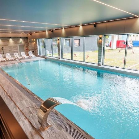 Akces Apartamenty Kasprowicza 20C- Basen, Sauny, Jacuzzi, Silownia W Cenie - Schwimmbad, Saunen, Jacuzzi, Fitnessstudio Im Preis 코워브제크 외부 사진
