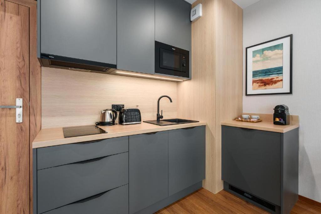 Akces Apartamenty Kasprowicza 20C- Basen, Sauny, Jacuzzi, Silownia W Cenie - Schwimmbad, Saunen, Jacuzzi, Fitnessstudio Im Preis 코워브제크 외부 사진