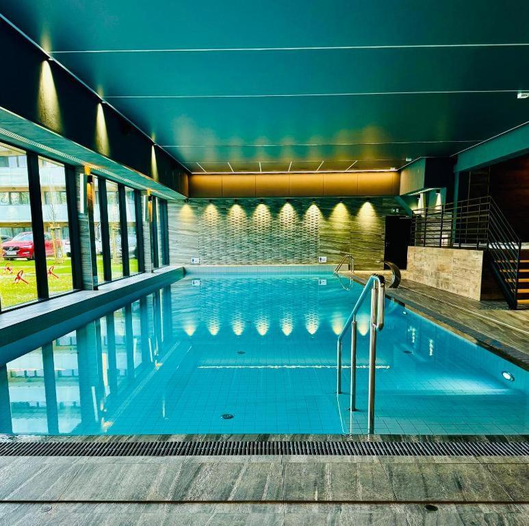Akces Apartamenty Kasprowicza 20C- Basen, Sauny, Jacuzzi, Silownia W Cenie - Schwimmbad, Saunen, Jacuzzi, Fitnessstudio Im Preis 코워브제크 외부 사진